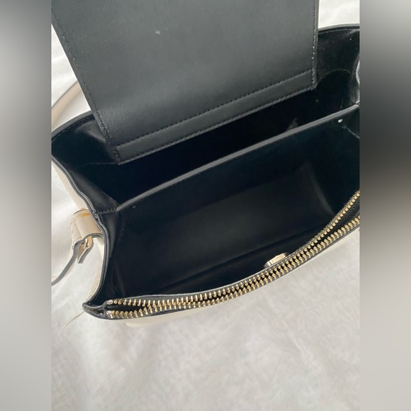 Cream satchel - Picture 3 of 3